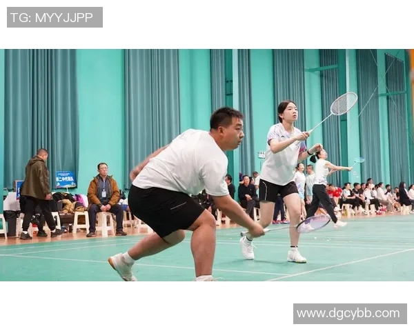 聚焦体育爱好者：探索运动激情与健康生活的完美结合