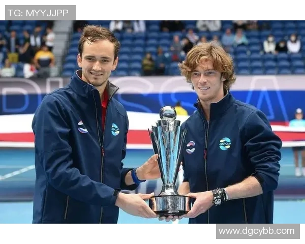 武汉排球队的拼搏之路：从默默无闻到大满贯的辉煌历程