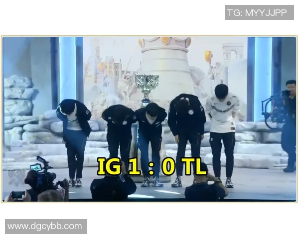 聚焦王者荣耀IG战队的技术创新与战术解析探讨 聚焦王者荣耀IG战队的技术创新与战术解析探讨